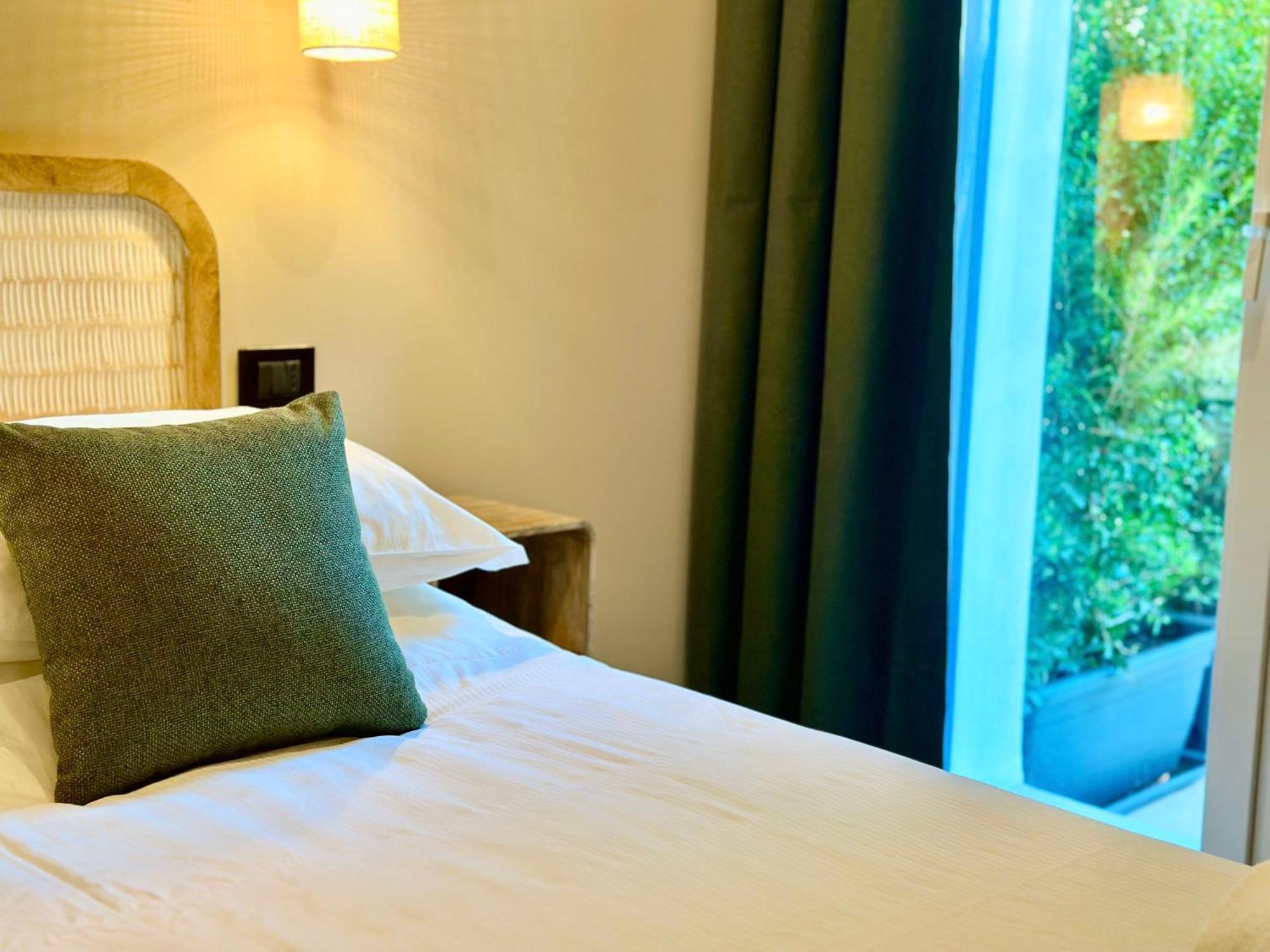 Carbone XXI Bed & Breakfast Catania Bagian luar foto