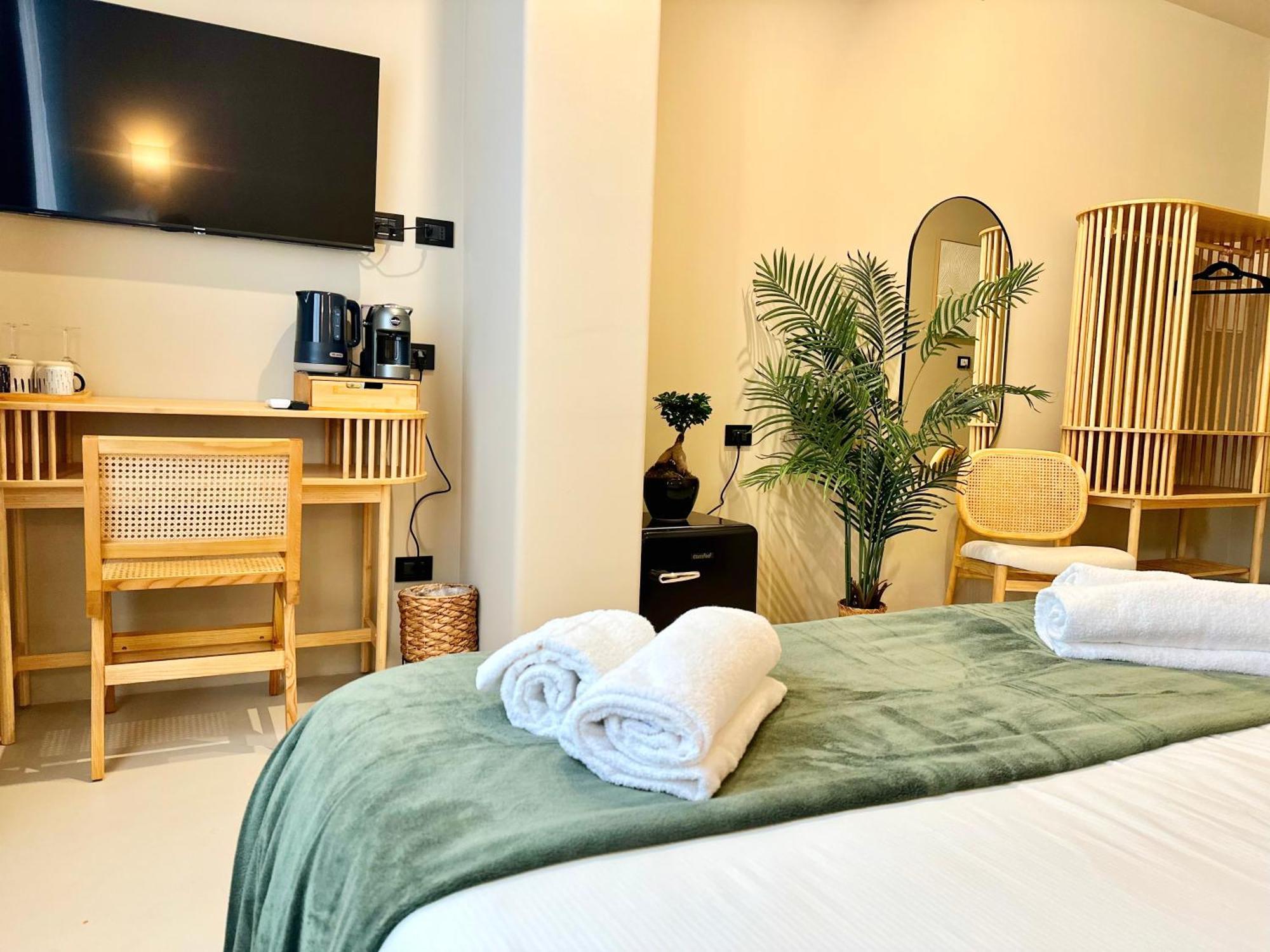 Carbone XXI Bed & Breakfast Catania Bagian luar foto