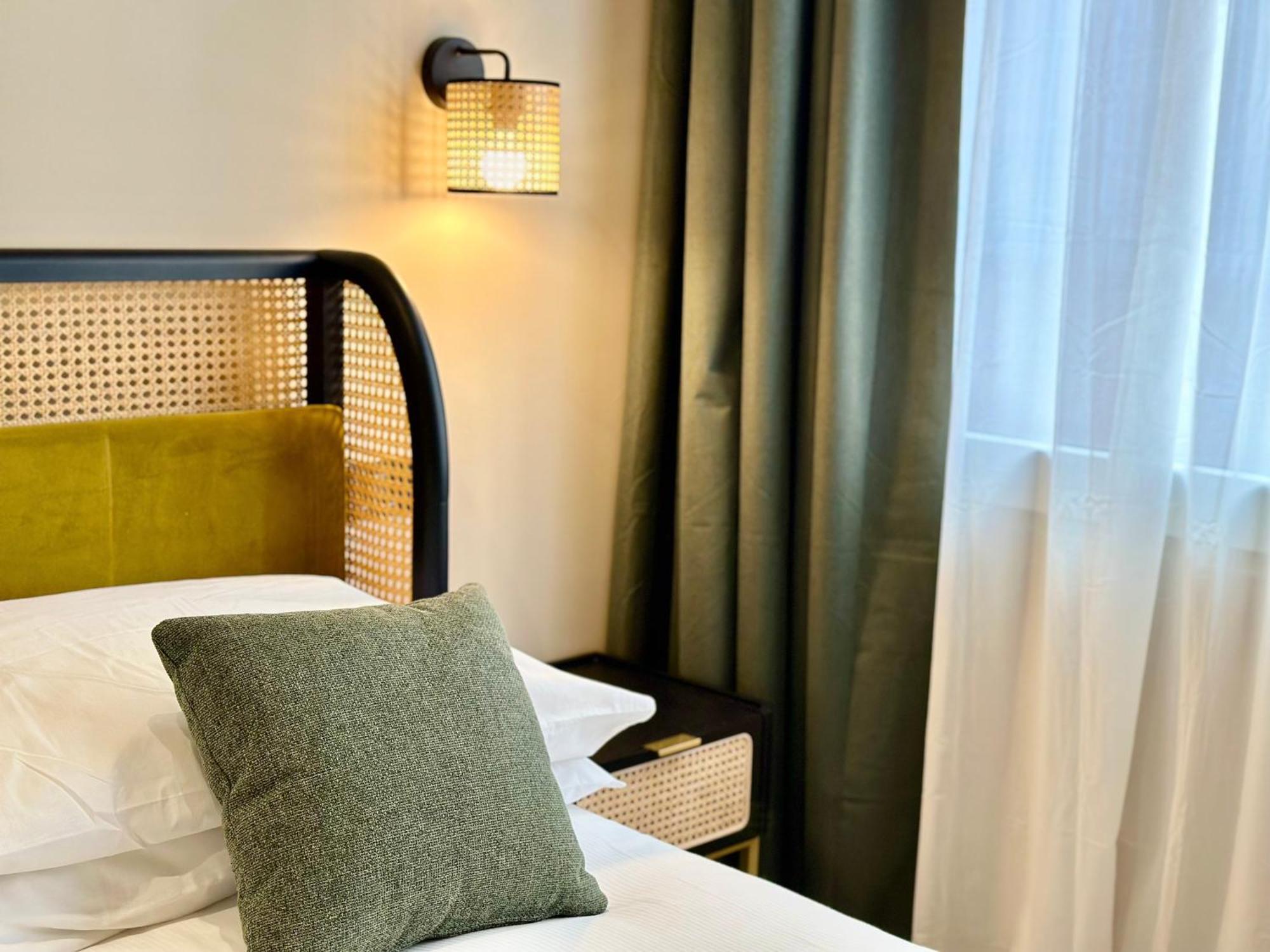 Carbone XXI Bed & Breakfast Catania Bagian luar foto